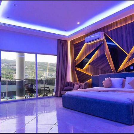The Platinum Bay Hotel Berekuso Экстерьер фото