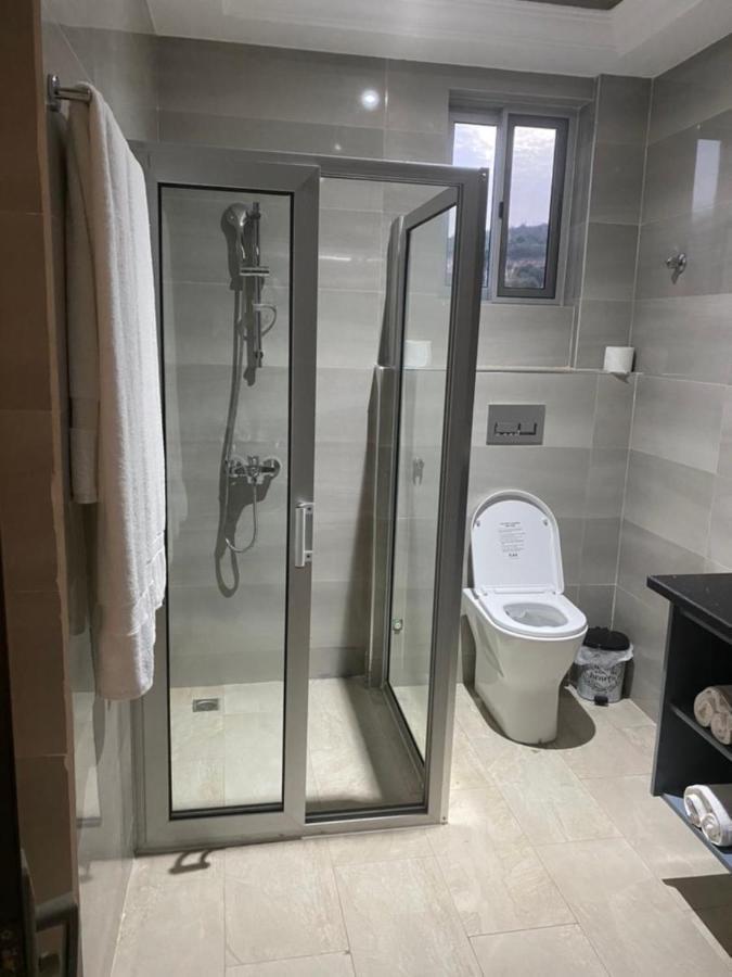 The Platinum Bay Hotel Berekuso Экстерьер фото